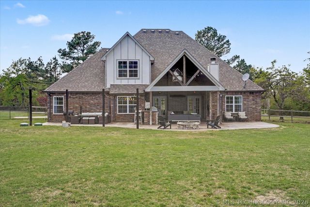 2135 S 280th East Avenue, Catoosa, OK 74015