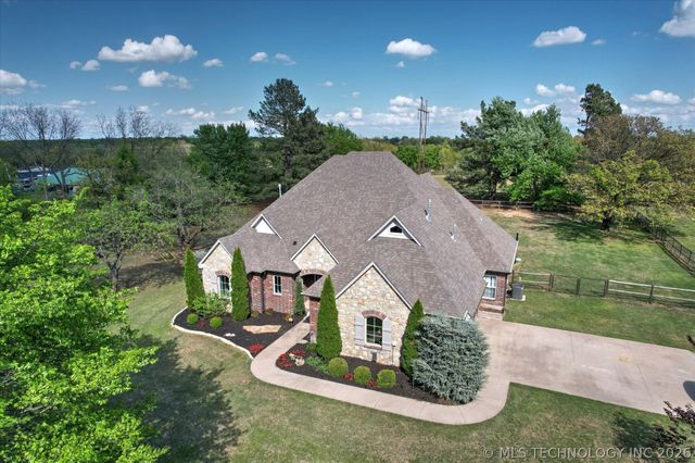 2135 S 280th East Avenue, Catoosa, OK 74015