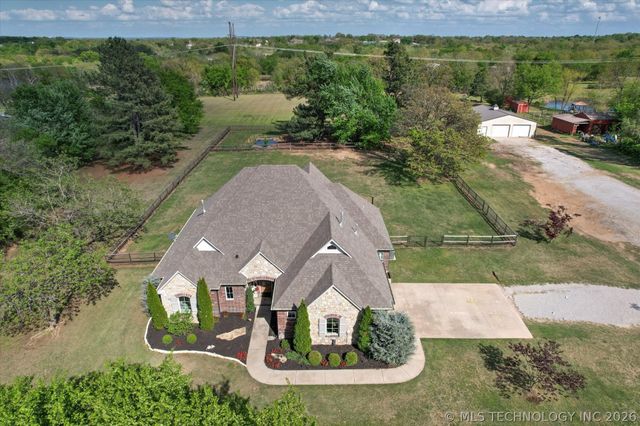 2135 S 280th East Avenue, Catoosa, OK 74015