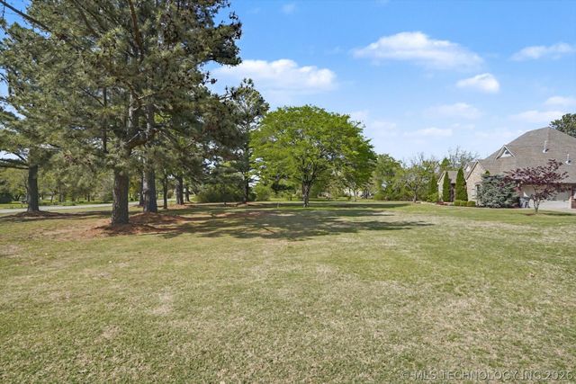 2135 S 280th East Avenue, Catoosa, OK 74015