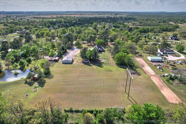2135 S 280th East Avenue, Catoosa, OK 74015