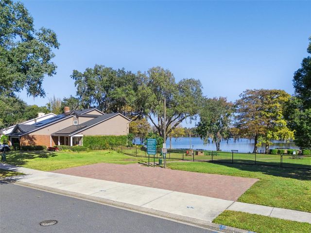 1573 LAWNDALE CIRCLE, Winter Park, FL 32792