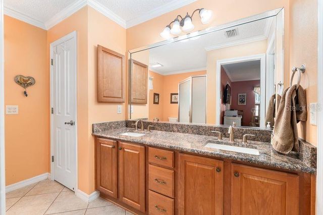 9325 SE 171ST LE FLORE LANE, The Villages, FL 32162