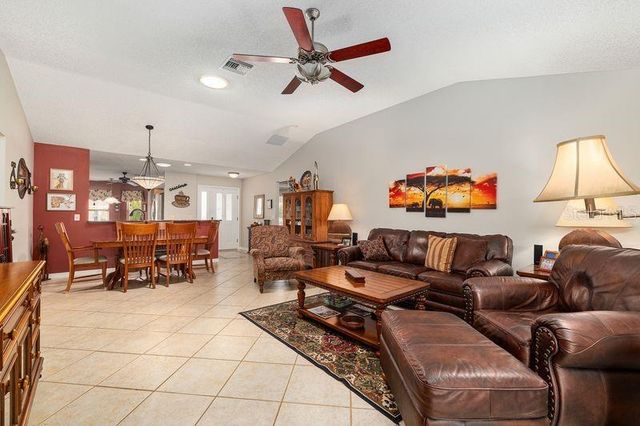 9325 SE 171ST LE FLORE LANE, The Villages, FL 32162
