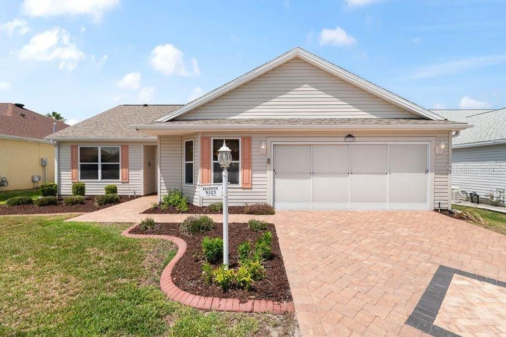 9325 SE 171ST LE FLORE LANE, The Villages, FL 32162