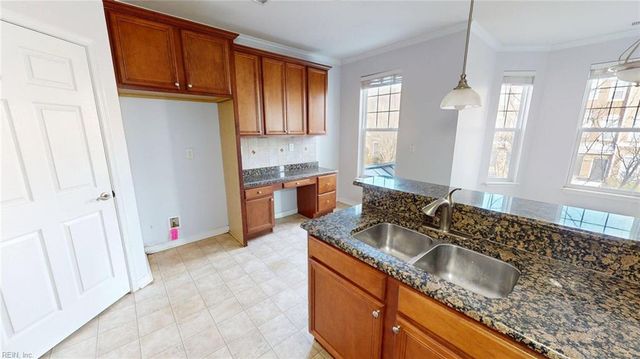 625 Claire LN, Newport News, VA 23602