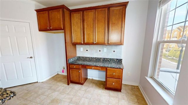 625 Claire LN, Newport News, VA 23602