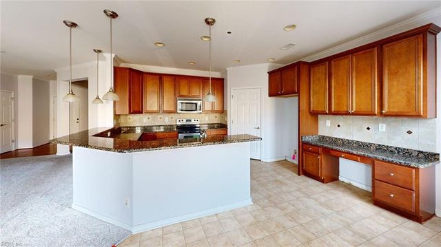 625 Claire LN, Newport News, VA 23602