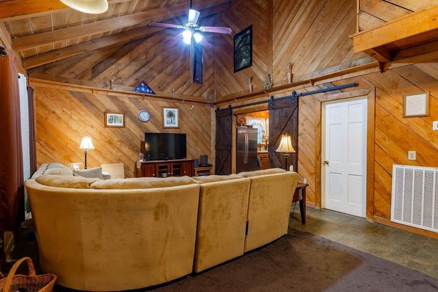 237 Chestnut Ridge Road, Spring City, TN 37381