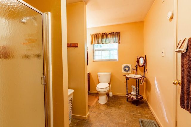 237 Chestnut Ridge Road, Spring City, TN 37381