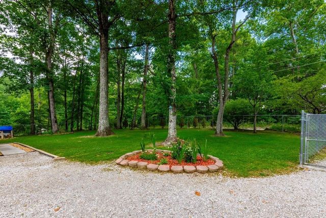 237 Chestnut Ridge Road, Spring City, TN 37381