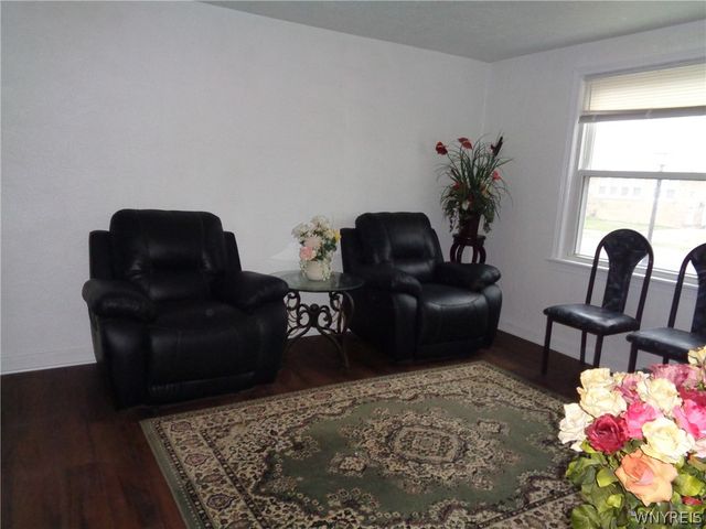 314 Tremont Avenue, Tonawanda, NY 14217