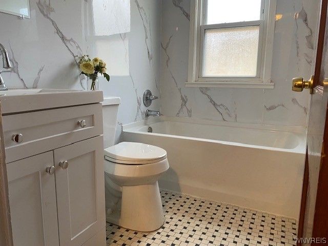 314 Tremont Avenue, Tonawanda, NY 14217