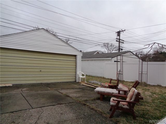 314 Tremont Avenue, Tonawanda, NY 14217