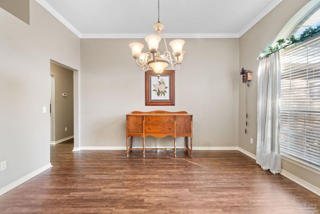 11820 Old Course Rd, Cantonment, FL 32533