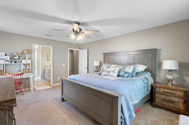 11820 Old Course Rd, Cantonment, FL 32533