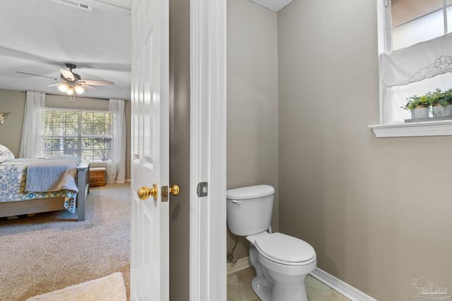 11820 Old Course Rd, Cantonment, FL 32533