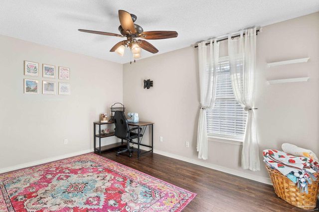 11820 Old Course Rd, Cantonment, FL 32533