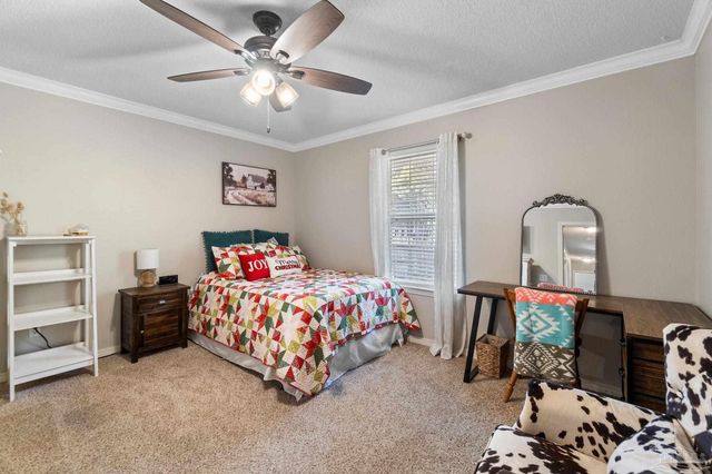 11820 Old Course Rd, Cantonment, FL 32533