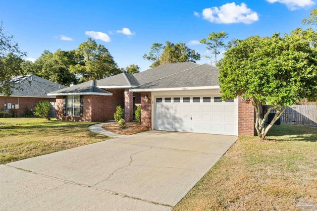 11820 Old Course Rd, Cantonment, FL 32533