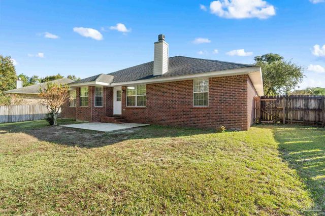 11820 Old Course Rd, Cantonment, FL 32533