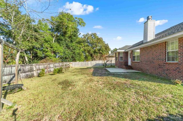 11820 Old Course Rd, Cantonment, FL 32533