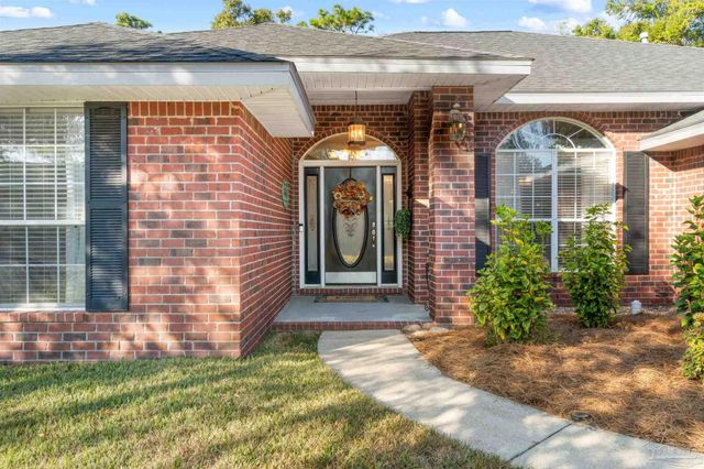 11820 Old Course Rd, Cantonment, FL 32533