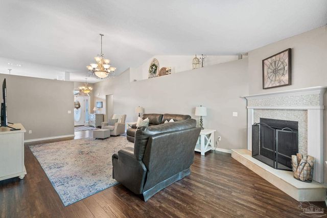 11820 Old Course Rd, Cantonment, FL 32533