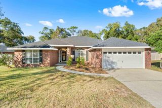 11820 Old Course Rd, Cantonment, FL 32533