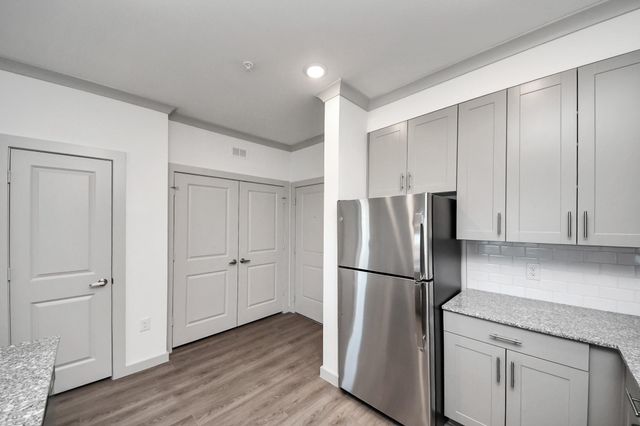 1938 Knoll Street 1109, Houston, TX 77080