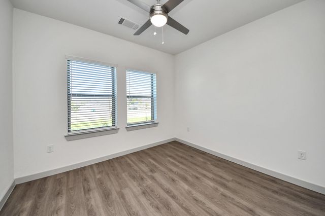 1938 Knoll Street 1109, Houston, TX 77080