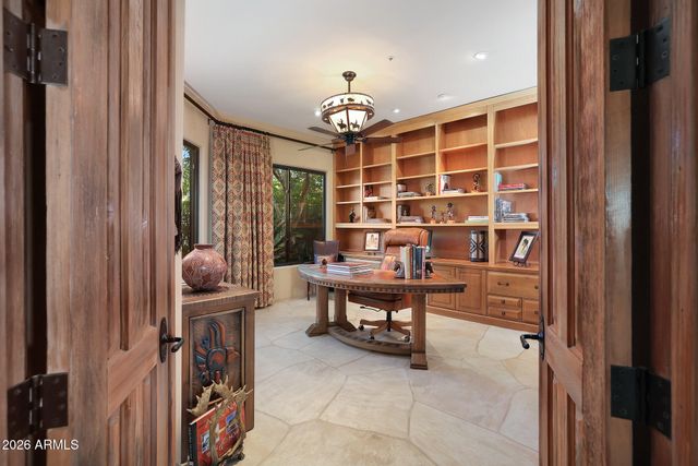 11023 E DE LA O Road, Scottsdale, AZ 85255