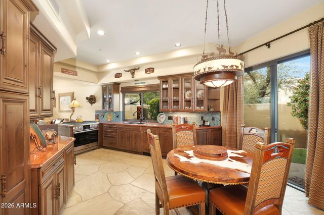 11023 E DE LA O Road, Scottsdale, AZ 85255