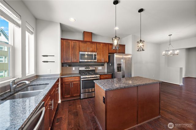 1925 113th Place SE, Everett, WA 98208