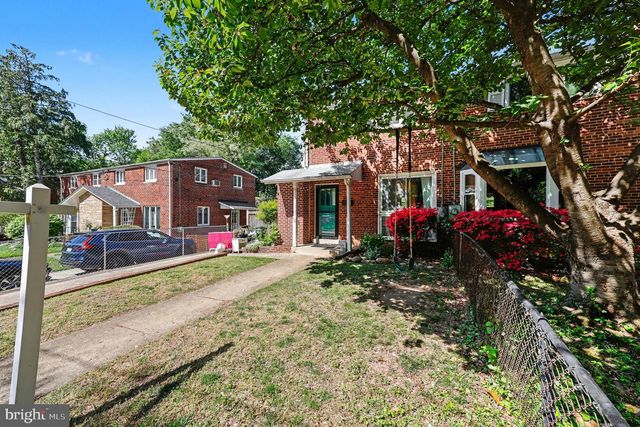 116 E TAYLOR RUN PKWY, Alexandria, VA 22314