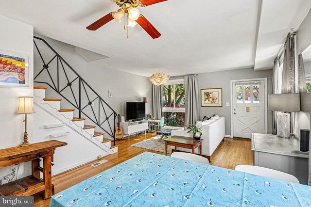 116 E TAYLOR RUN PKWY, Alexandria, VA 22314