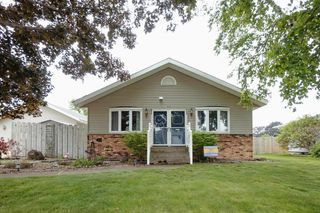 215 MARCOE STREET, North Fond Du Lac, WI 54937