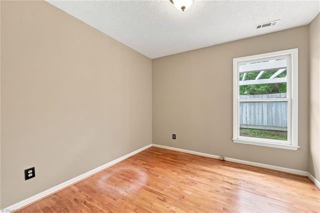 1613 Quillmark Road, Winston-salem, NC 27127