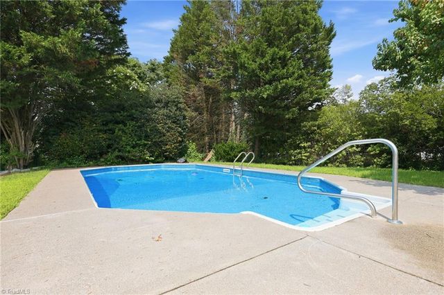 1613 Quillmark Road, Winston-salem, NC 27127