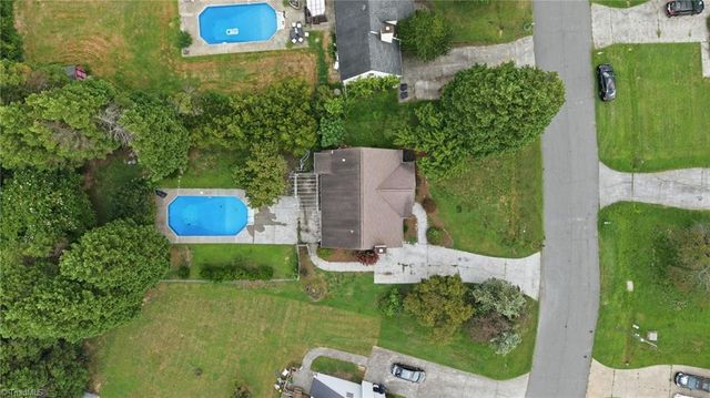 1613 Quillmark Road, Winston-salem, NC 27127