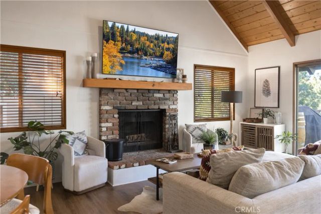 554 Pioneer Road, Lake Arrowhead, CA 92352