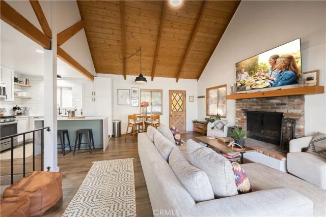 554 Pioneer Road, Lake Arrowhead, CA 92352