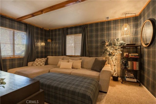 554 Pioneer Road, Lake Arrowhead, CA 92352