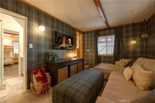 554 Pioneer Road, Lake Arrowhead, CA 92352