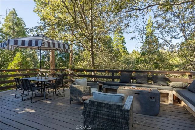 554 Pioneer Road, Lake Arrowhead, CA 92352