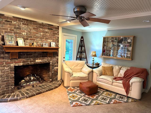 3141 Tremont Blvd, Bargersville, IN 46106