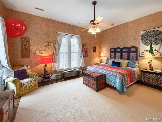 221 N Fifth Street, Hannibal, MO 63401