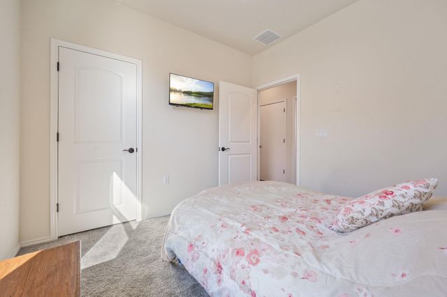 100 Bristol CV, Georgetown, TX 78633