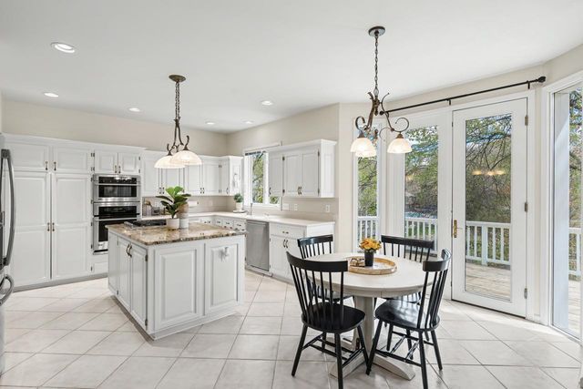 6459 Pinnacle Drive, Eden Prairie, MN 55346