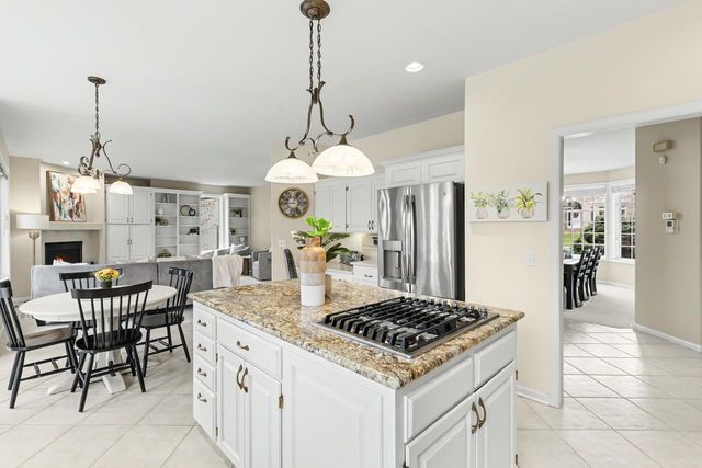 6459 Pinnacle Drive, Eden Prairie, MN 55346